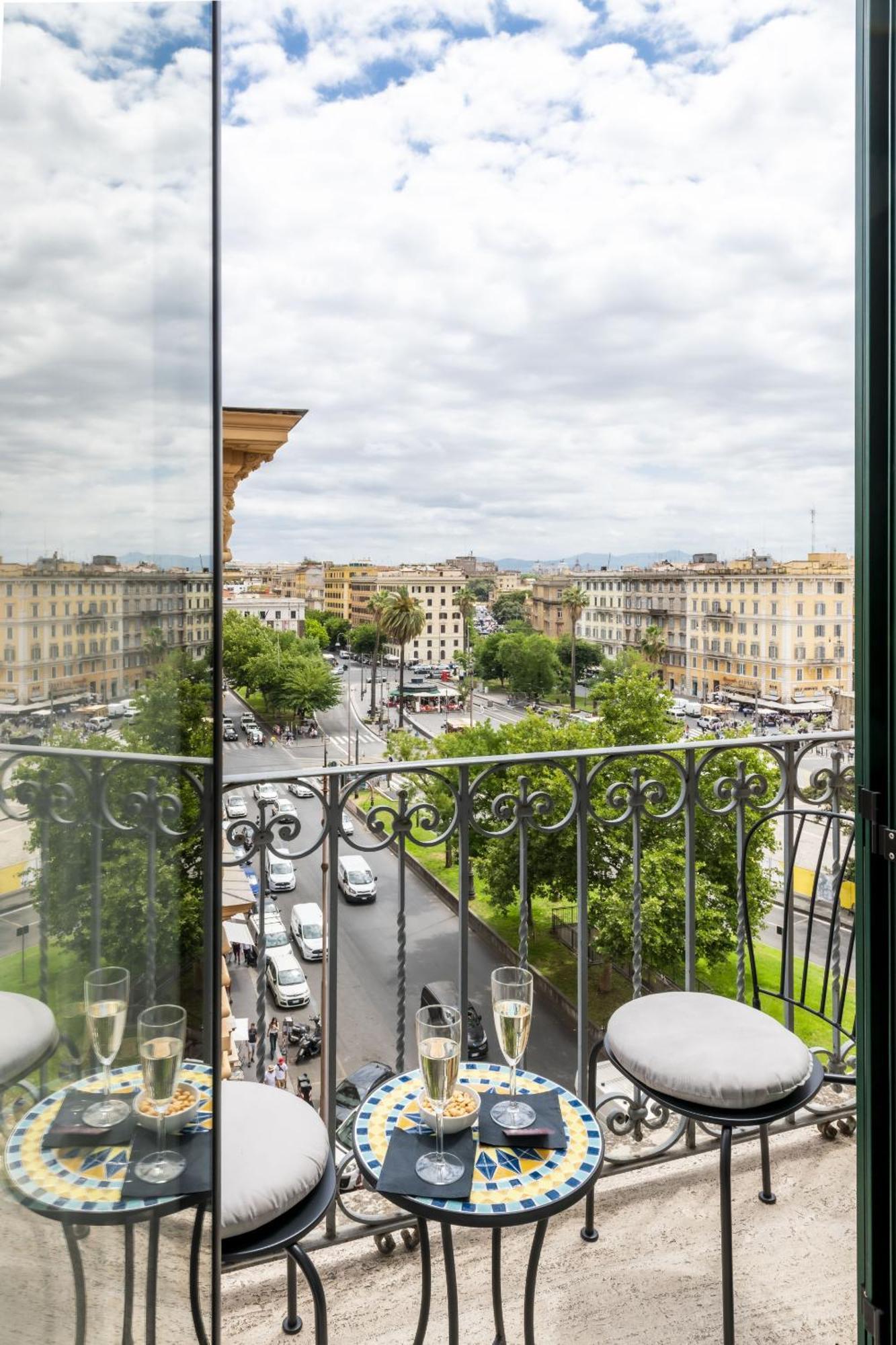 St Peter Twelve Bed & Breakfast Rome Bagian luar foto