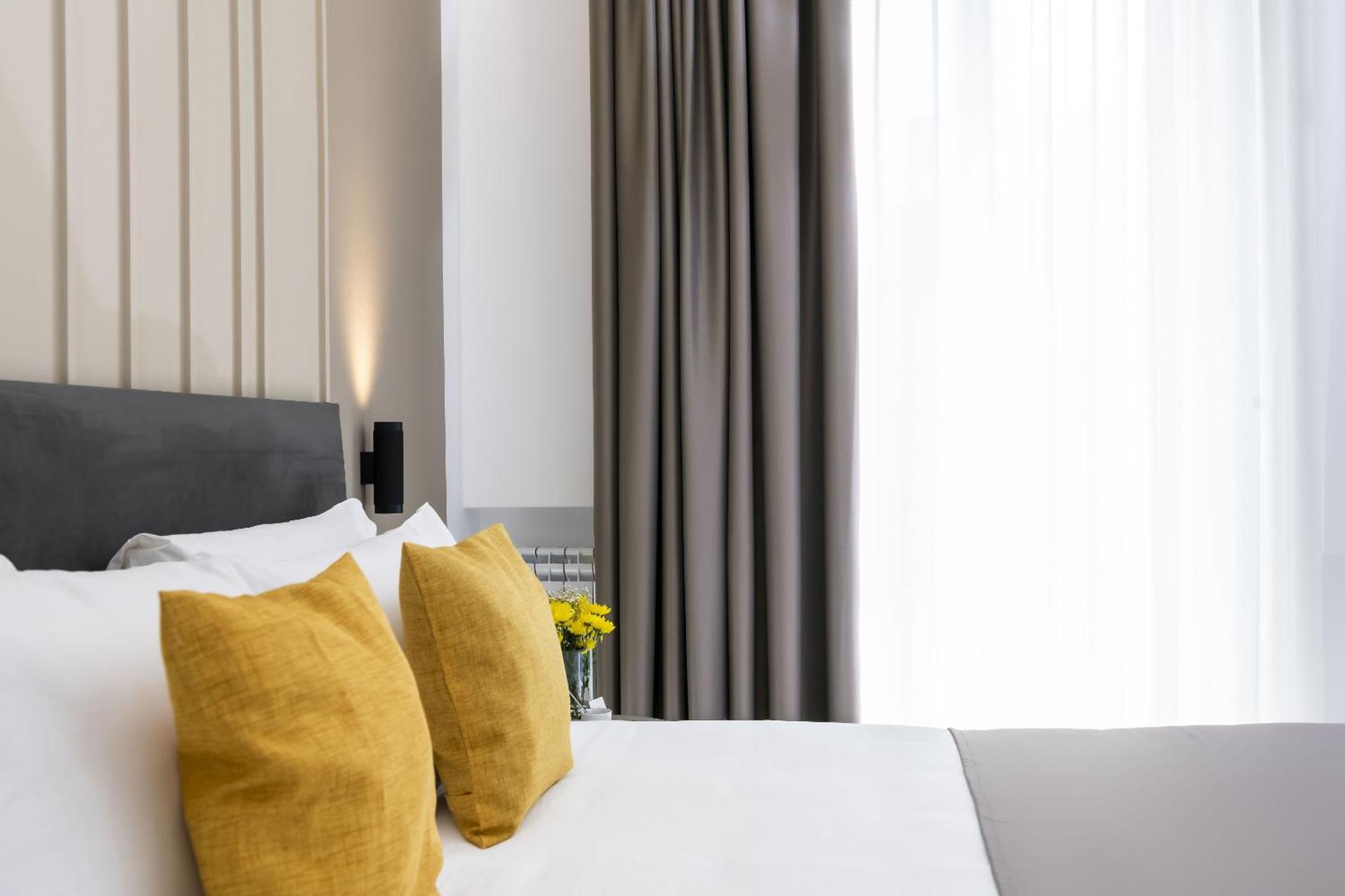 St Peter Twelve Bed & Breakfast Rome Bagian luar foto